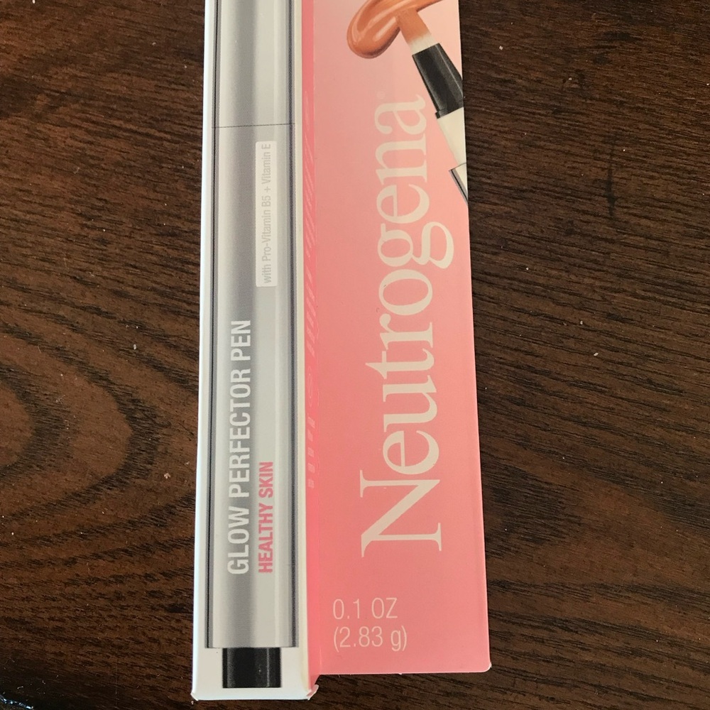🔴 4/$15 Neutrogena® Healthy Skin Glow Perfector Concealer Pen in Tan, 0.1 OZ - Picture 8 of 11